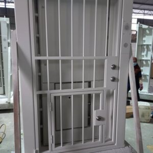 SSM 130 DOOR IN DOOR